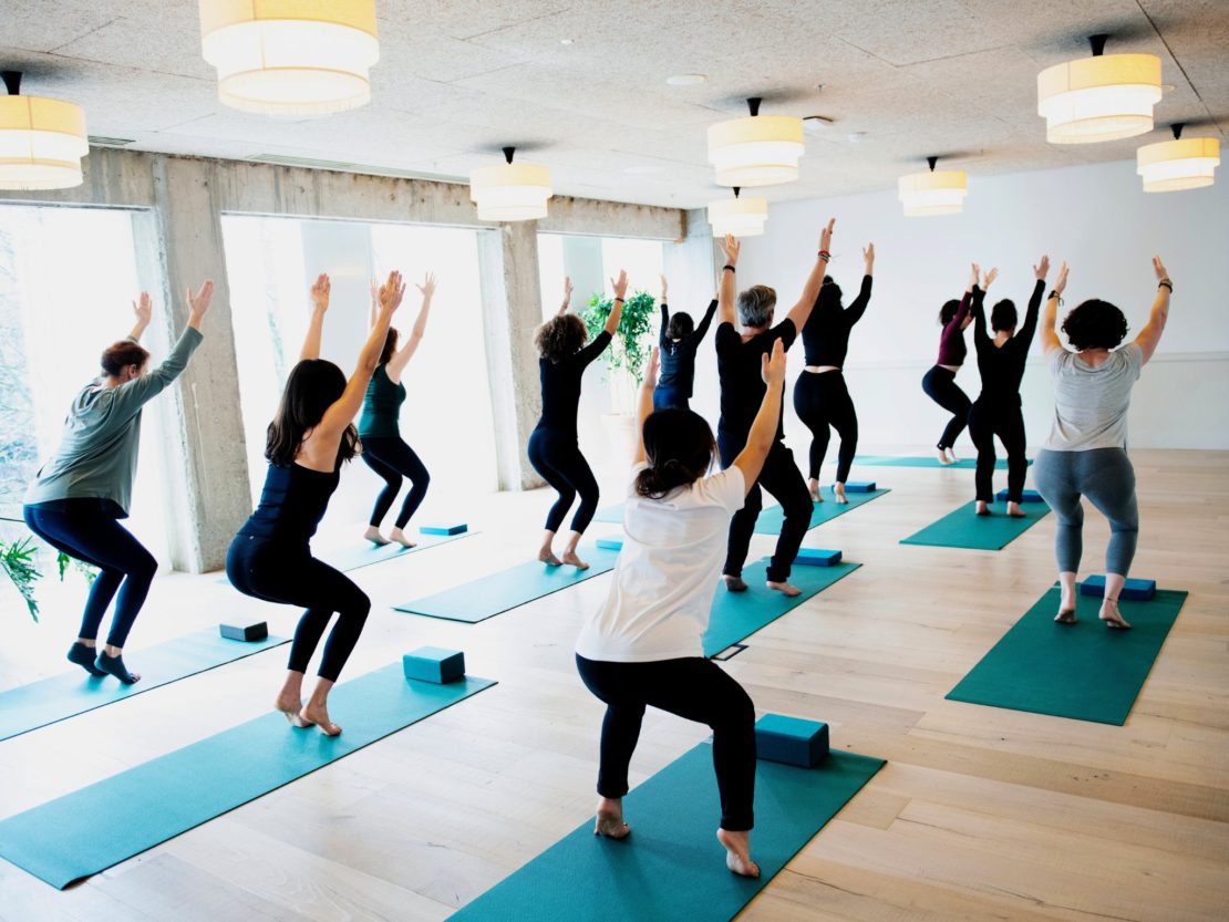 Yoga@Office - bien-être en entreprise en Belgique - yoga, Pilates, massages, teambuilding - wellbeing at the office